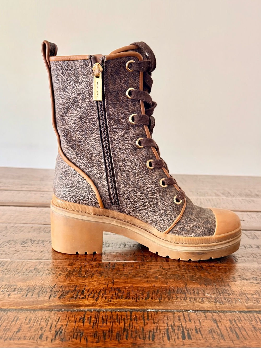 Michael Kors Brown Lace-Up Lug Boot with Tan Trim & Monogram SZ.7